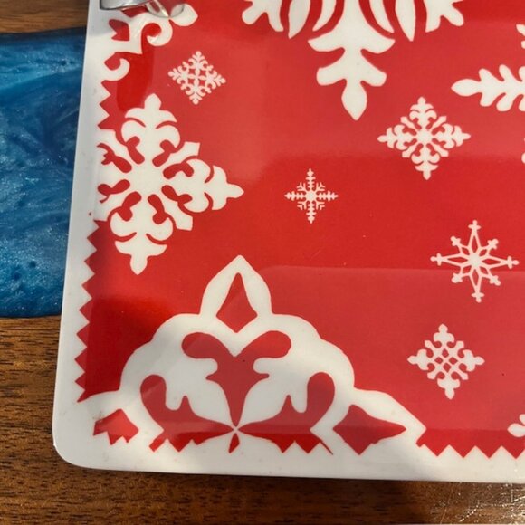 Mariposa Colonial Williamsburg Foundation Red Alpine Snowflake Tray with Box - Picture 5 of 9
